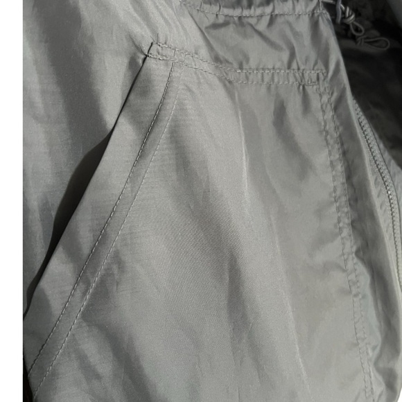 Apana Hooded Lightweight Yoga Windbreaker Gray Size XS - Picture 4 of 9